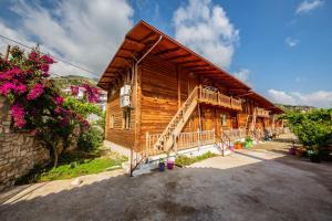 guest house luiza
