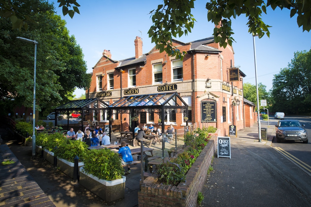 bowling green chorlton