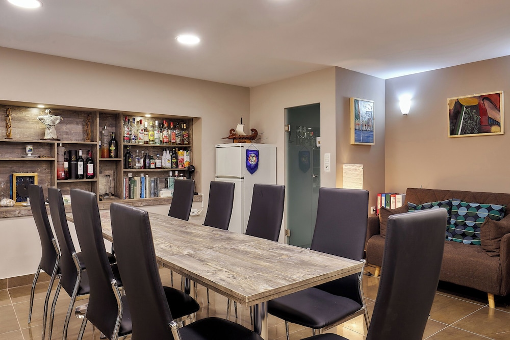 dorian boutique hotel apartments