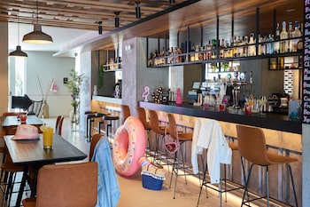 moxy patra marina