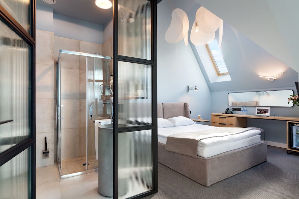 ferenc hotel and restaurant