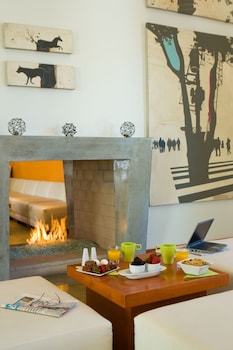 Hotel Casa 425 + Lounge,Los Angeles>>Claremont,4 star