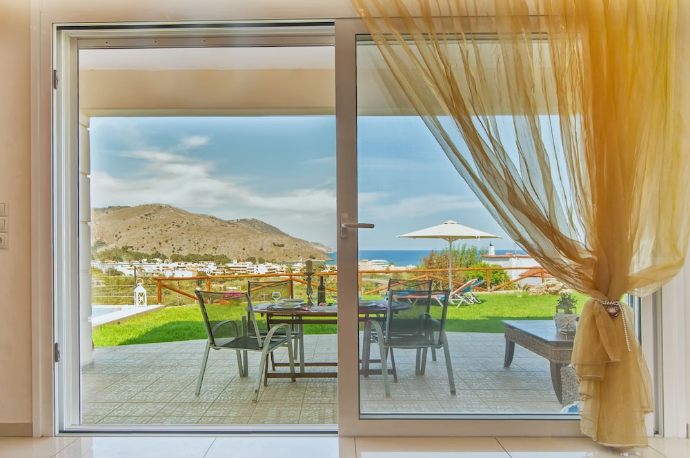 villa balos amfimala