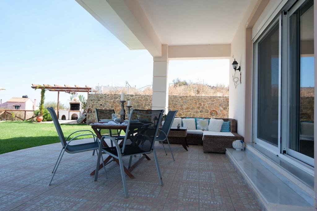 villa balos amfimala