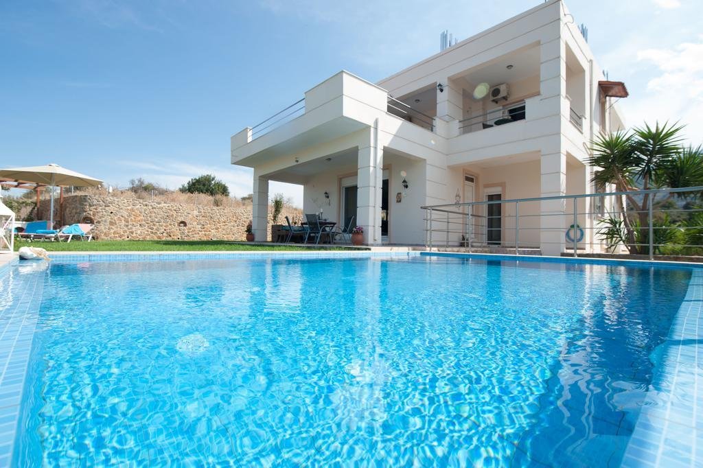 villa balos amfimala