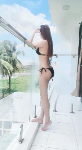 moon hotel