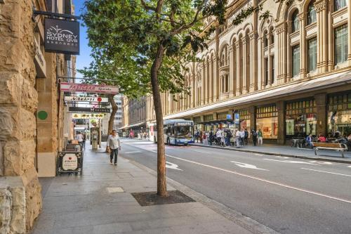 yehs hotel sydney qvb