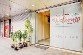 itsy hotels chetan executive hadapsar phursungi