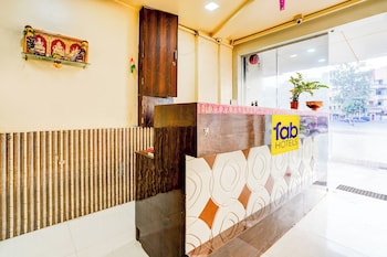 itsy hotels chetan executive hadapsar phursungi
