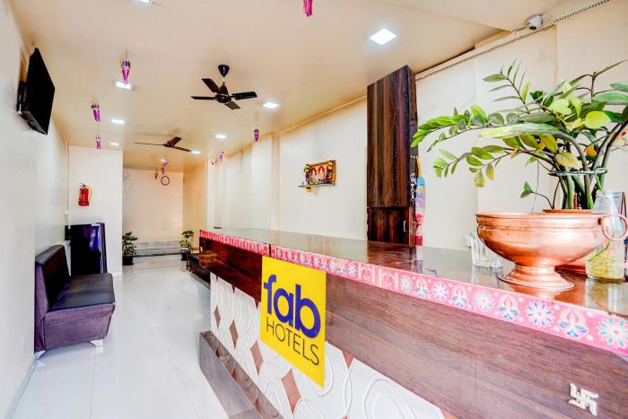 itsy hotels chetan executive hadapsar phursungi