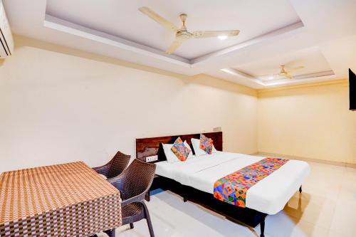 itsy hotels chetan executive hadapsar phursungi