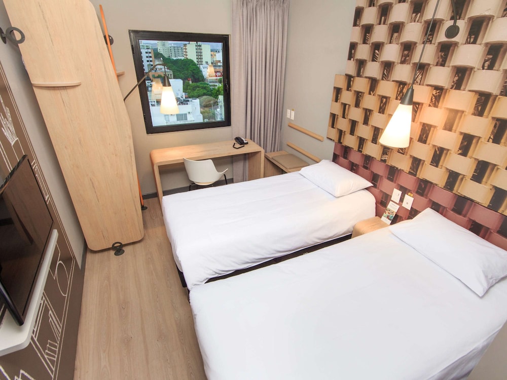 ibis cucuta hotel