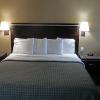 hawthorne plaza inn