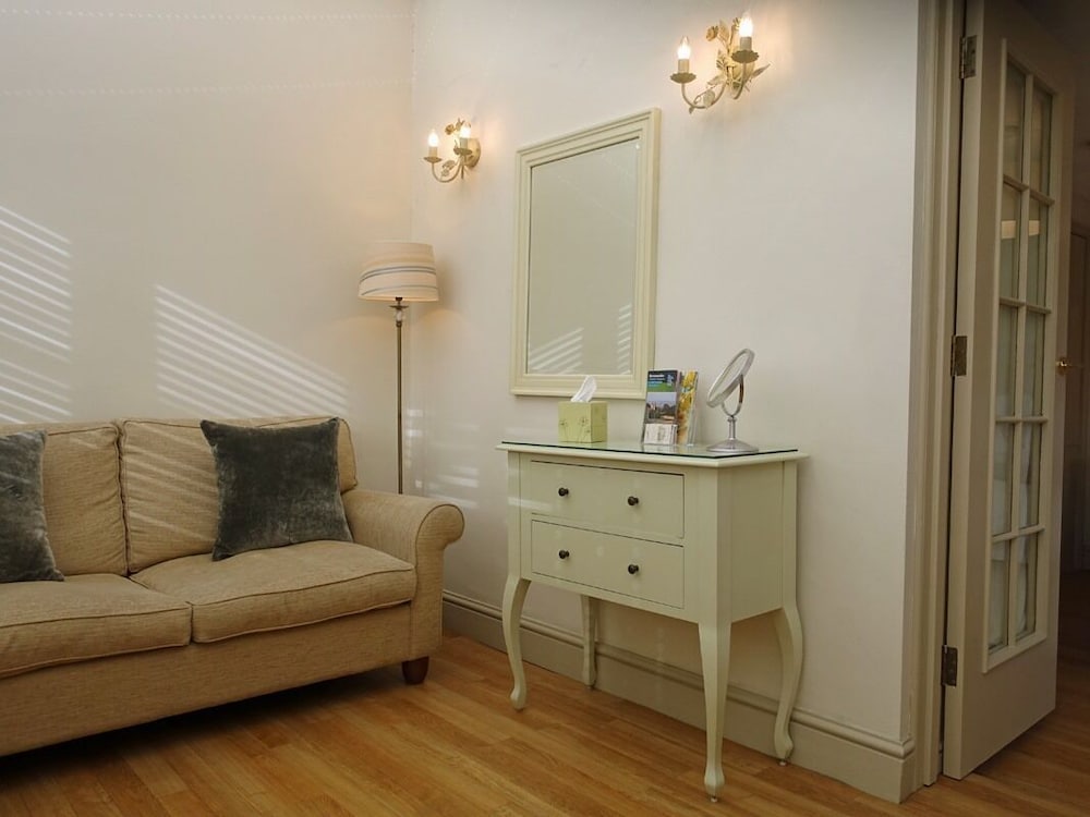 the barn at woodview