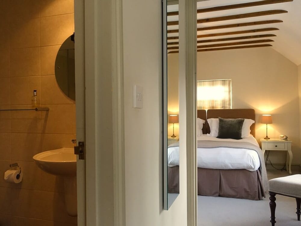 the barn at woodview