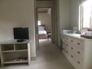 the barn at woodview