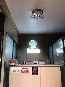 lei kendee travelers inn