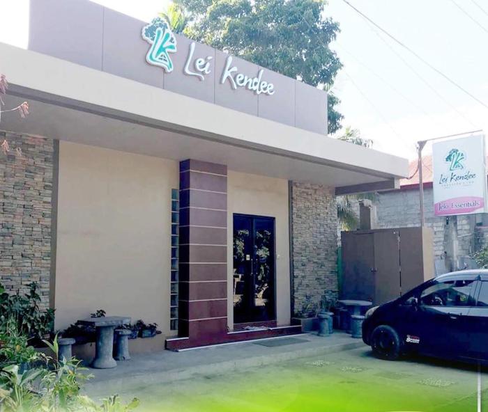 lei kendee travelers inn