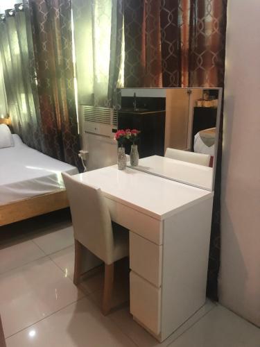 the blanket hotel restaurant and coffee