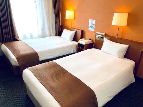 tokyo plaza hotel
