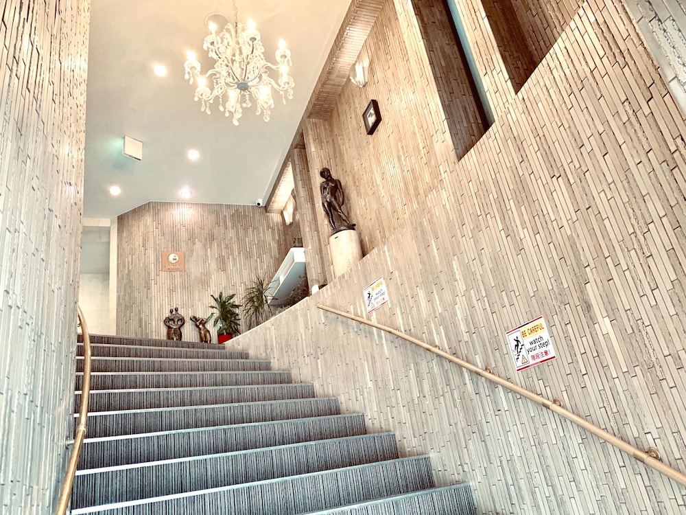 tokyo plaza hotel