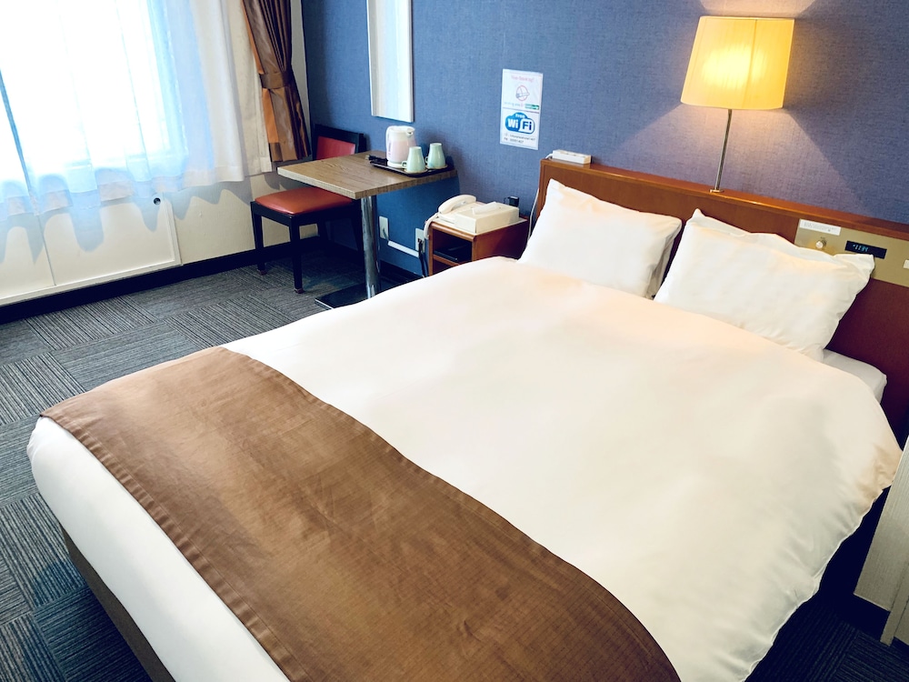 tokyo plaza hotel