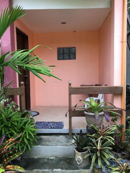 pisces garden tourist inn