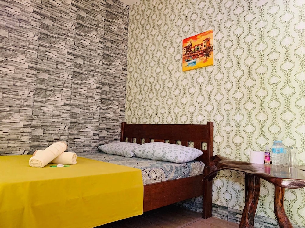 pisces garden tourist inn