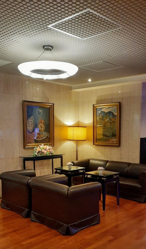 diamond hotel