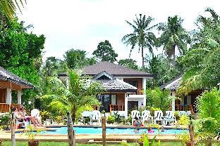 white villas resort