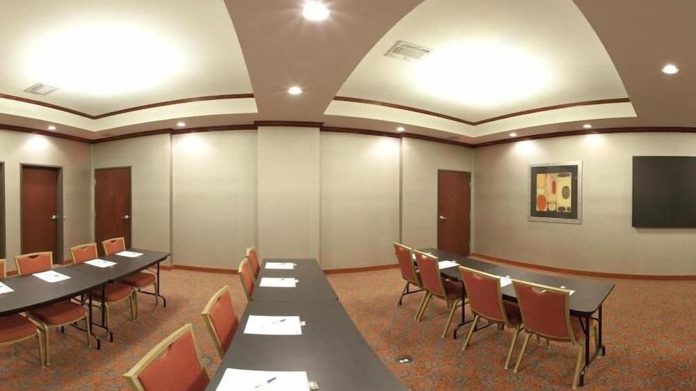 holiday inn express hotel and suites fort stockton by ihg