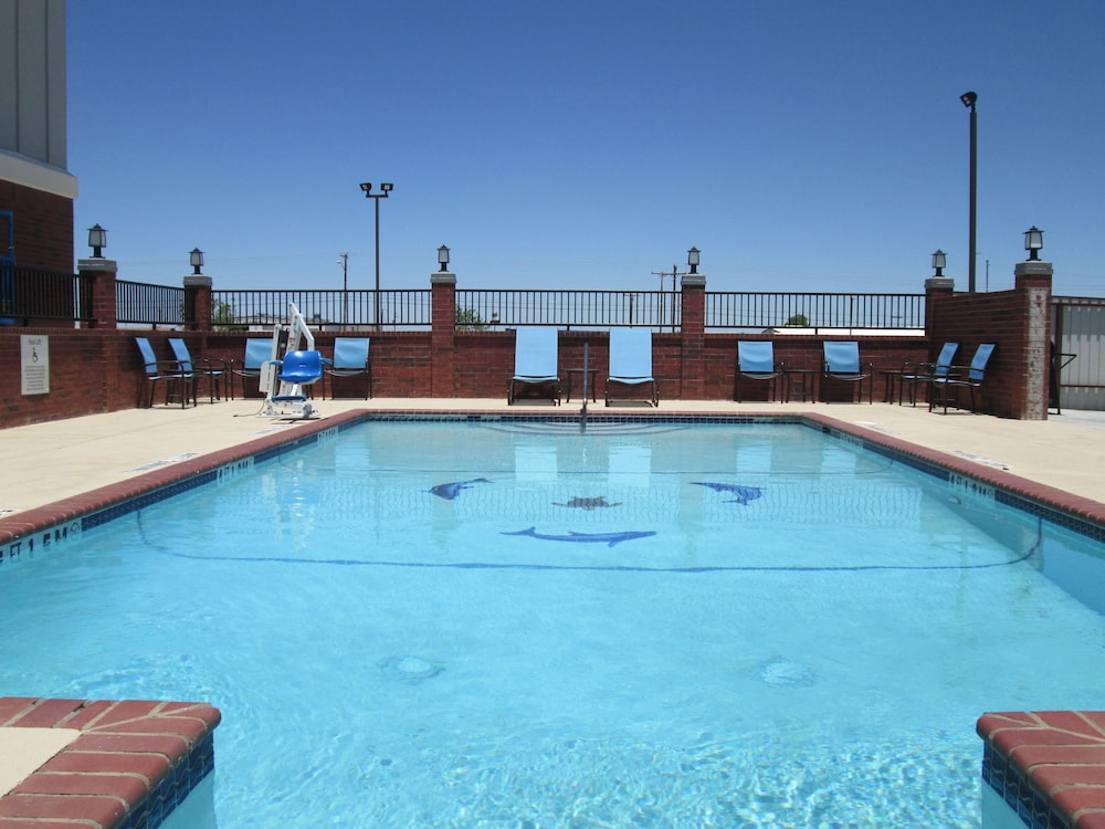 holiday inn express hotel and suites fort stockton by ihg