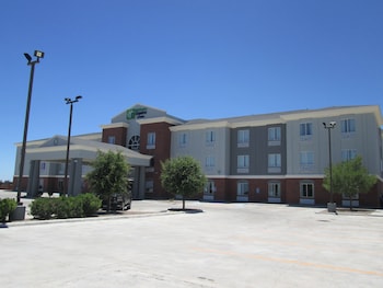 holiday inn express hotel and suites fort stockton by ihg