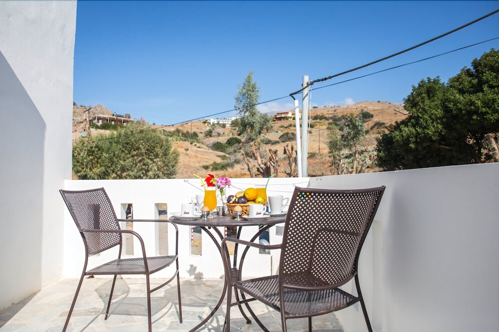 agios pavlos hotel