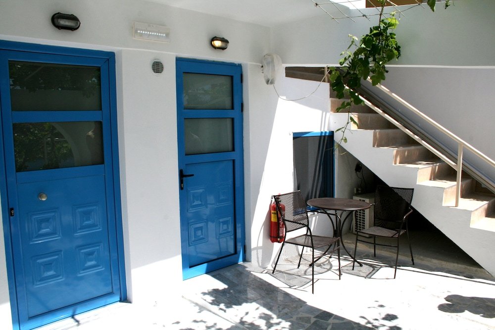 agios pavlos hotel
