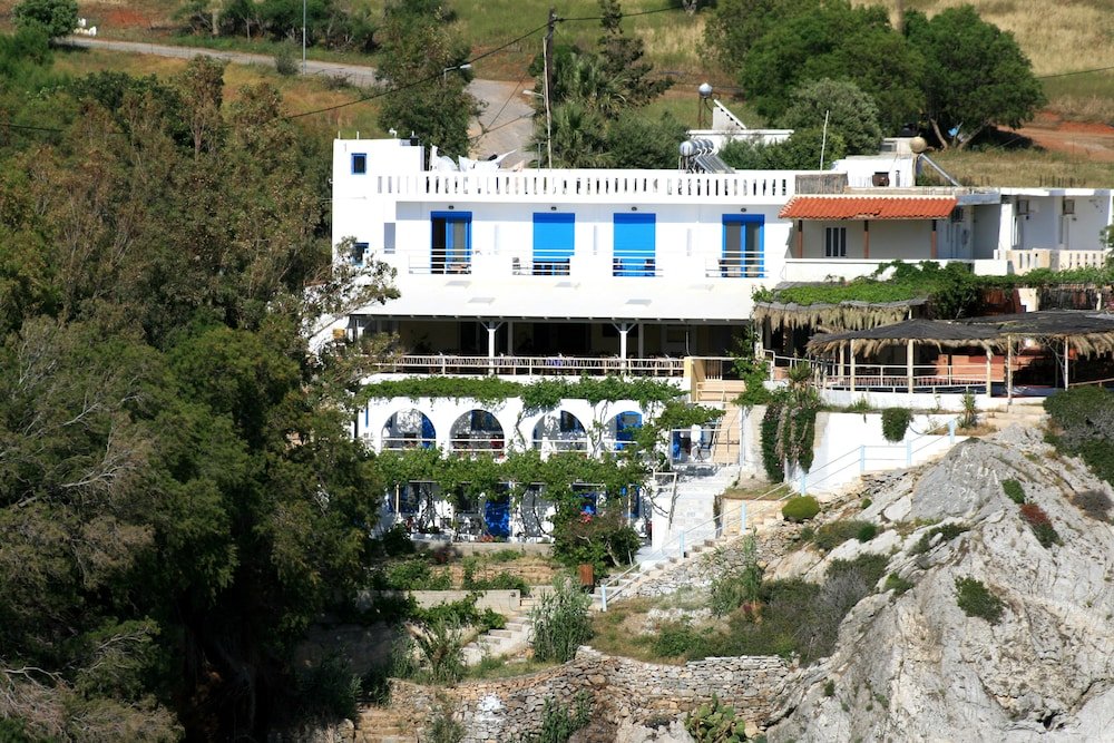agios pavlos hotel