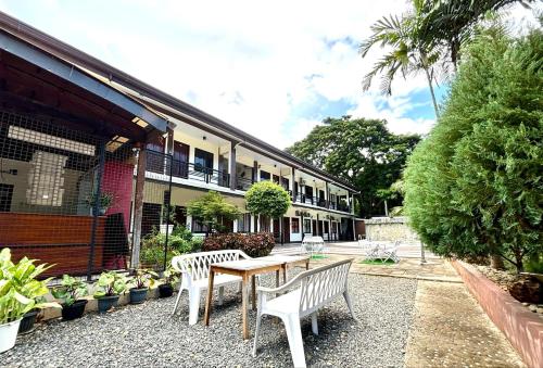 diakopes inn