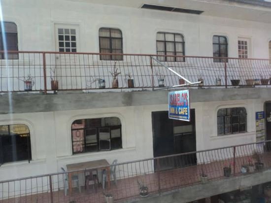 isabelos inn and cafe