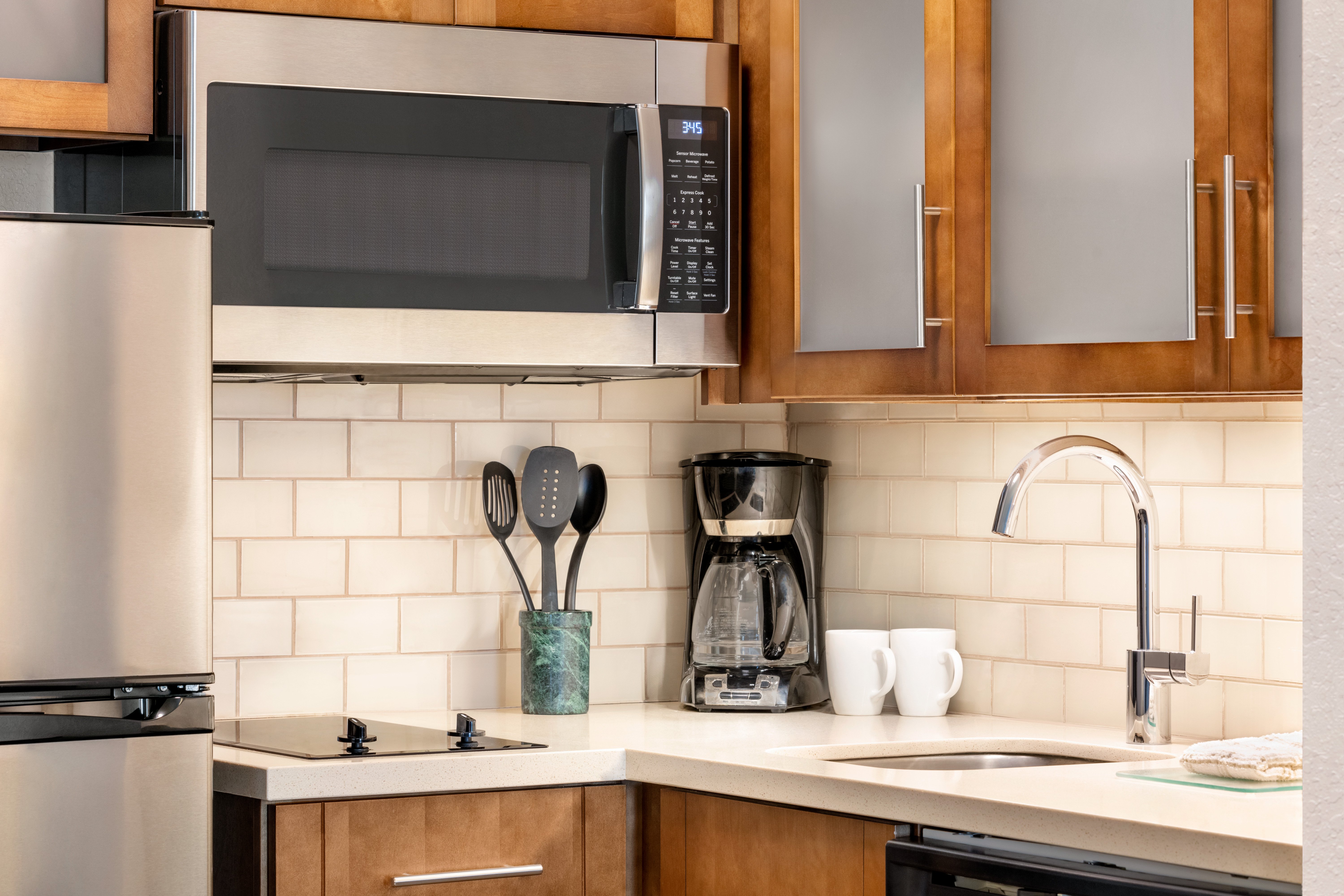 staybridge suites fort wayne by ihg