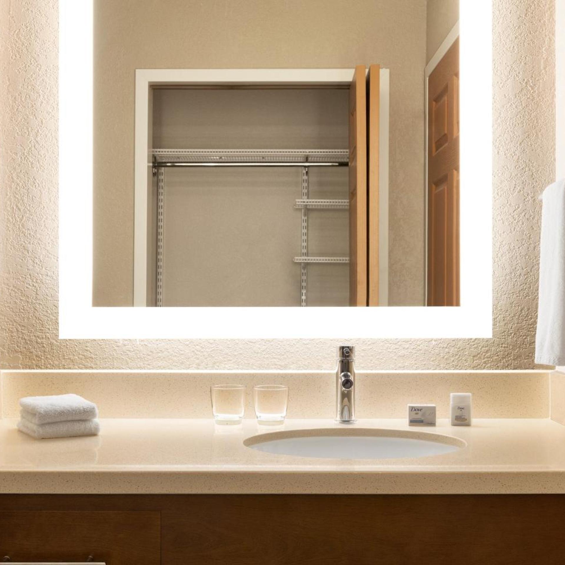 staybridge suites fort wayne by ihg