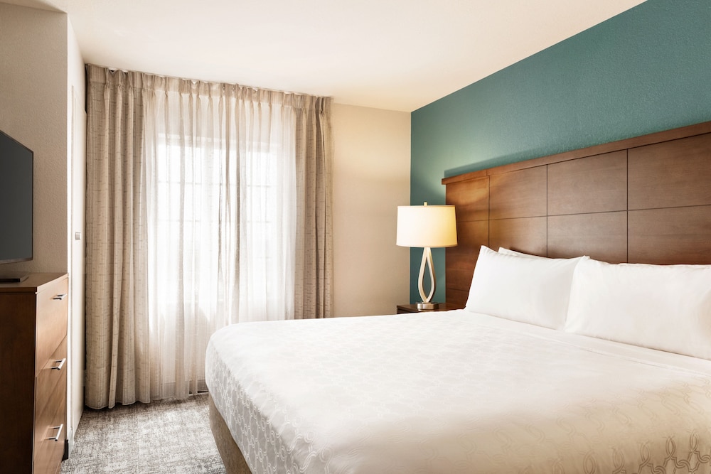 staybridge suites fort wayne by ihg