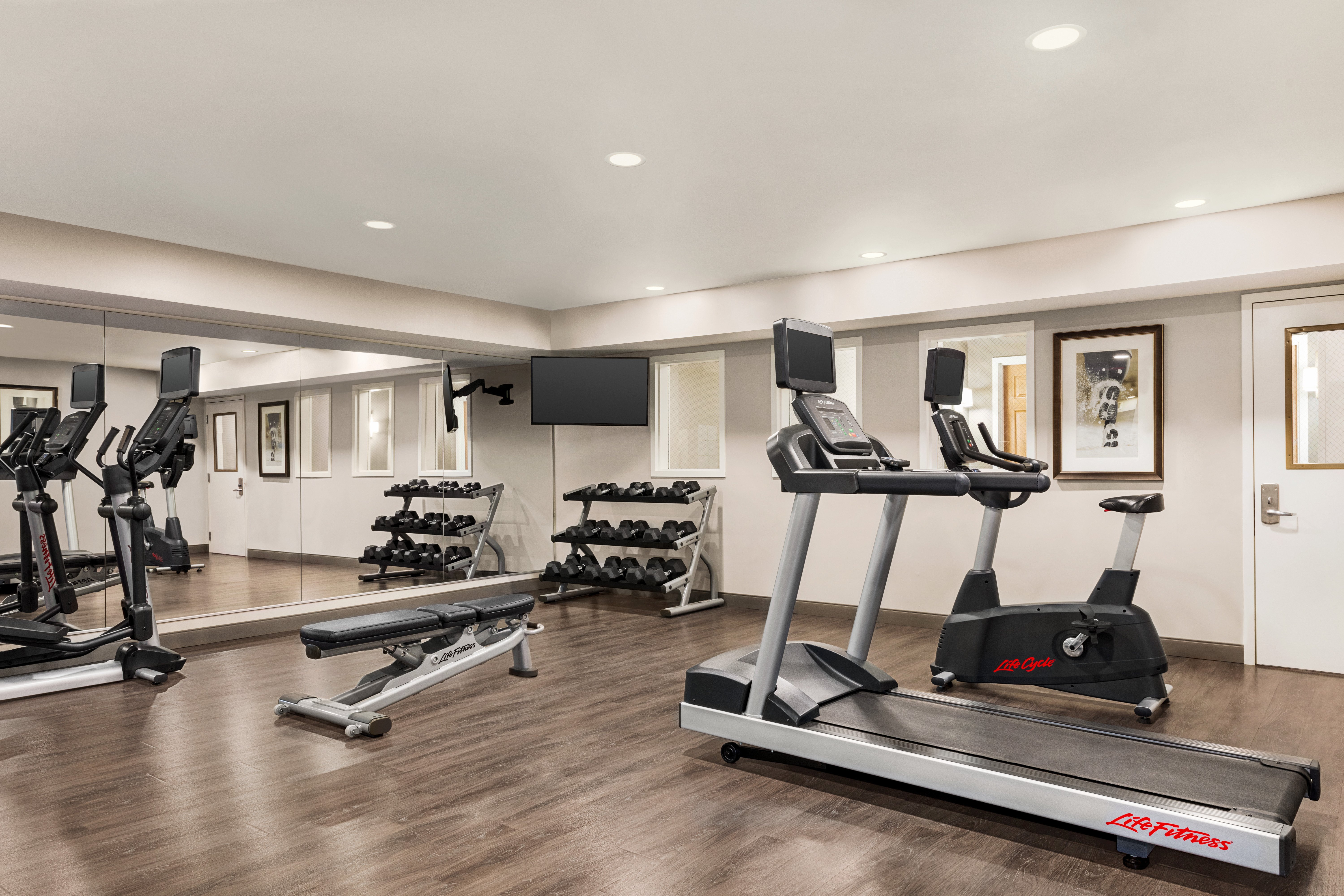 staybridge suites fort wayne by ihg