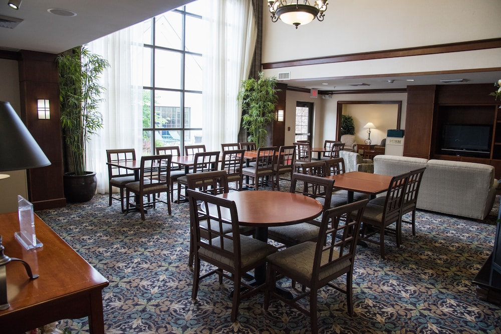 staybridge suites fort wayne by ihg