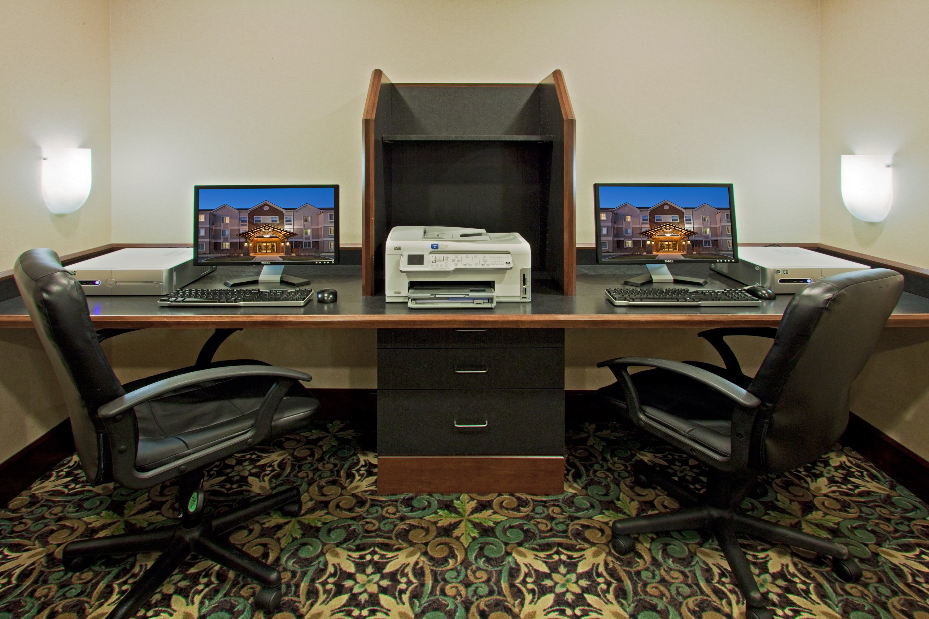 staybridge suites fort wayne by ihg