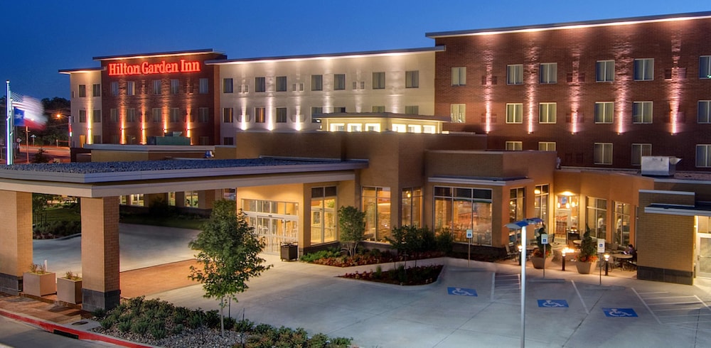 hilton garden inn fort worth medical center