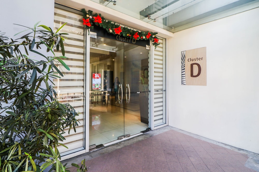 prs one palmtree villas