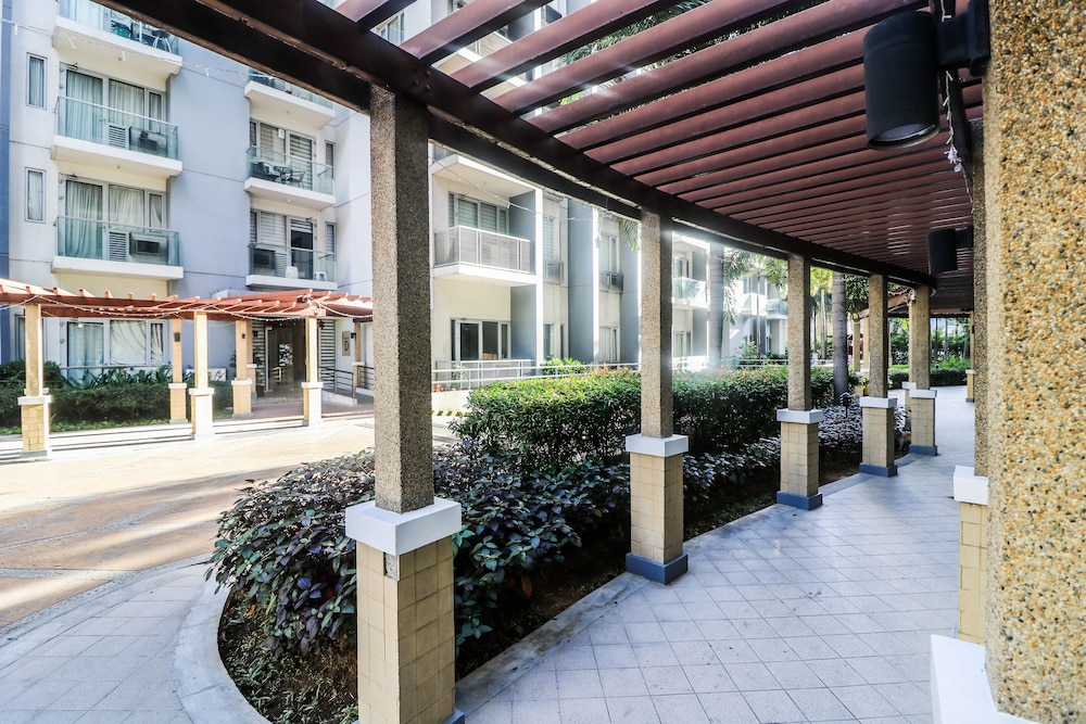 prs one palmtree villas