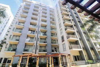 prs one palmtree villas