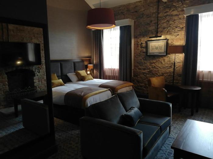 the old borough by wetherspoon