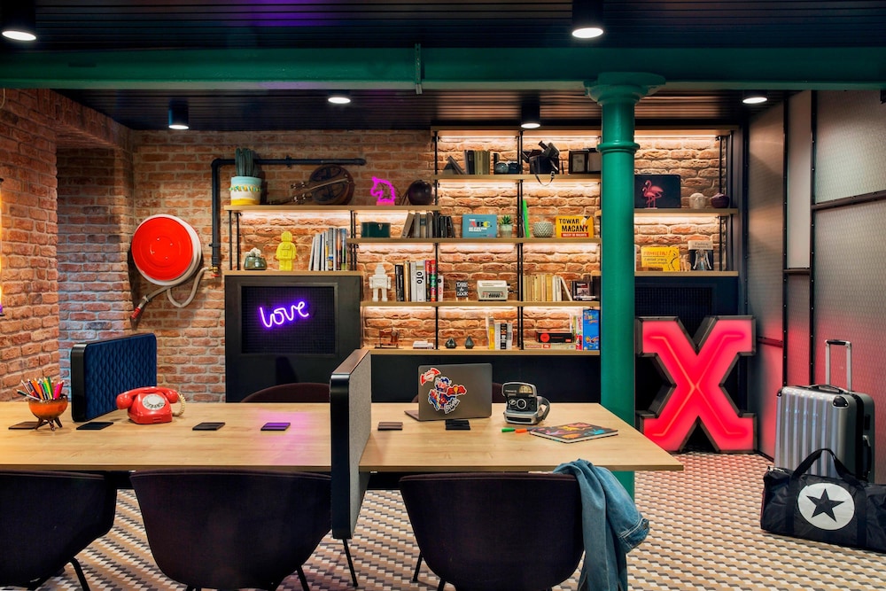 moxy warsaw praga